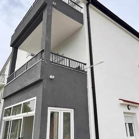 Apartman Bella דירה Vrgorac